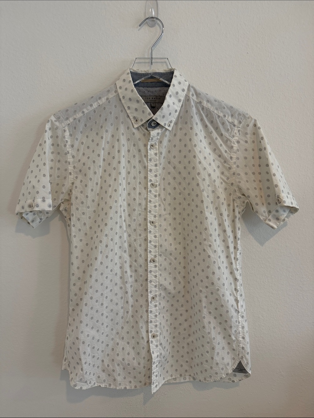 Ted Baker White Short-Sleeve Button-Down Shirt with Gray Dot Print